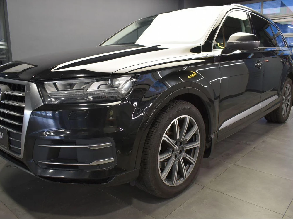 Q7 Business 3.0d AT 4WD (249 л.с.)
