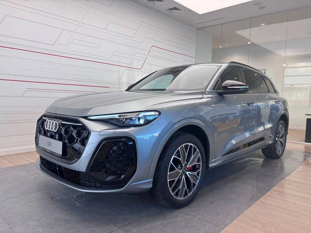 Q5 40 TFSI Quattro 2.0 AMT 4WD (204 л.с.)
