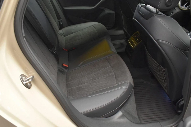 A4 Sport 2.0 AMT 4WD (249 л.с.) фото 13