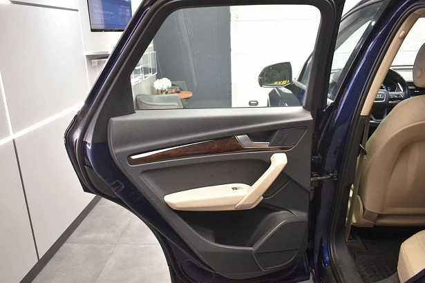 Q5 Sport 2.0 AMT 4WD (249 л.с.) фото 7