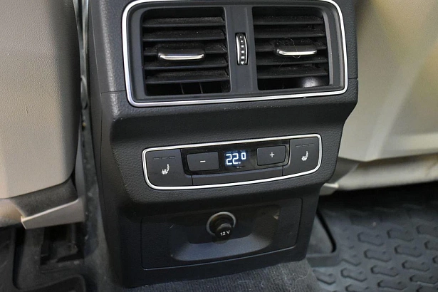 Q5 Sport 2.0 AMT 4WD (249 л.с.) фото 10