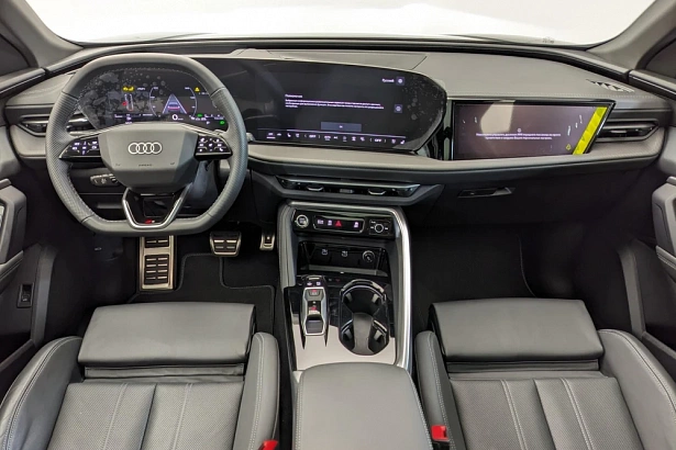 Q5 TFSI quattro S tronic 2.0 AMT 4WD (272 л.с.) фото 7
