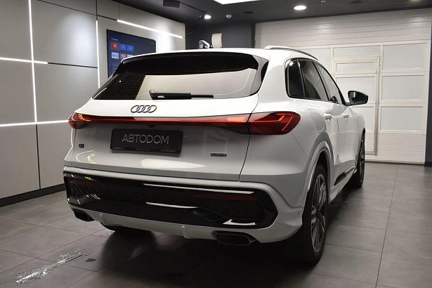 Q5 TFSI quattro S tronic 2.0 AMT 4WD (272 л.с.) фото 5