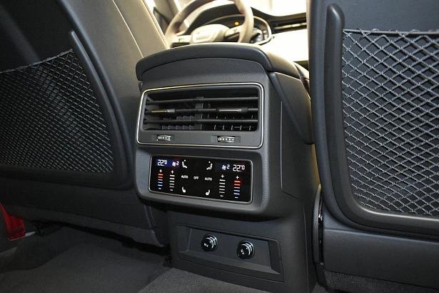 Q8 45 TDI quattro tiptronic 3.0d AT 4WD (249 л.с.) фото 42