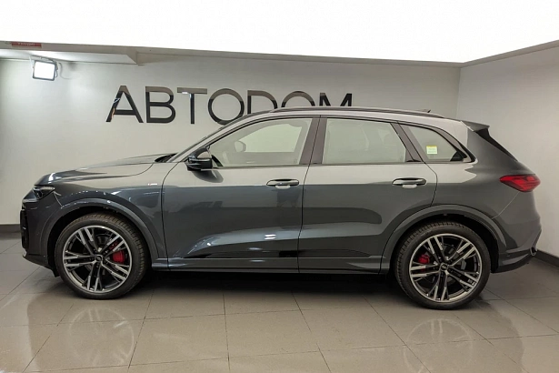 Q5 TFSI quattro S tronic 2.0 AMT 4WD (272 л.с.) фото 2