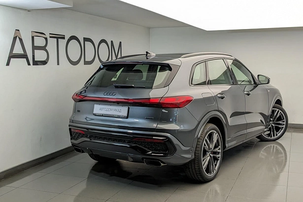 Q5 TFSI quattro S tronic 2.0 AMT 4WD (272 л.с.) фото 4